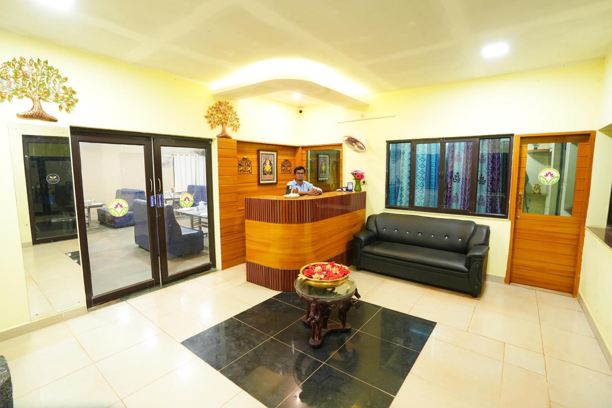 Hotel Auro Wellness Castle à Pondichéry Extérieur photo
